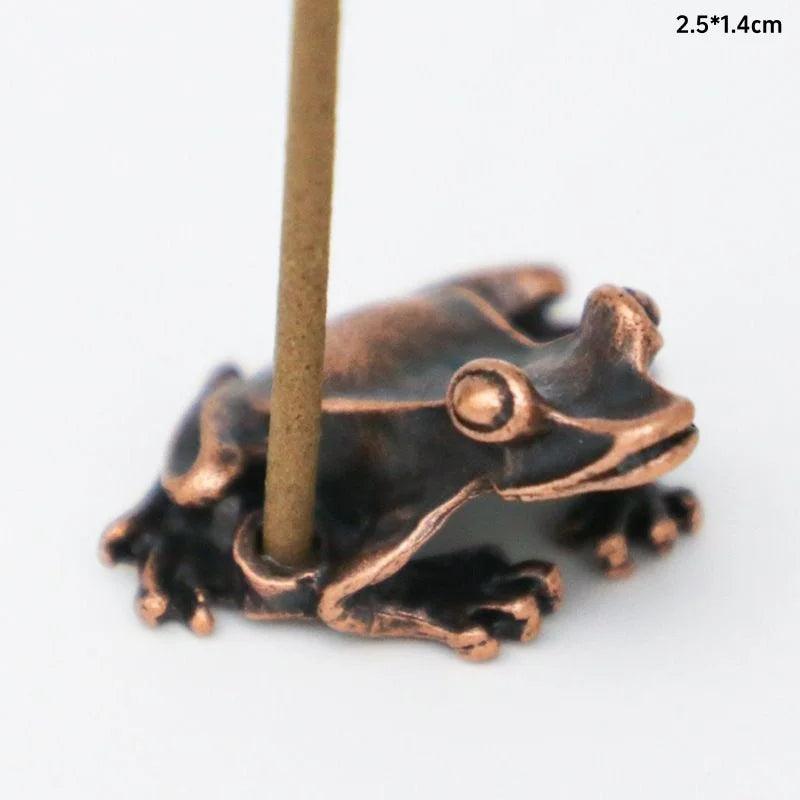 Antique Brass Meditation Zen Frog Statue Ornament Copper Animal Sculpture Incense Burner Home Desk Decorations Tea Pet - Buddha bead​